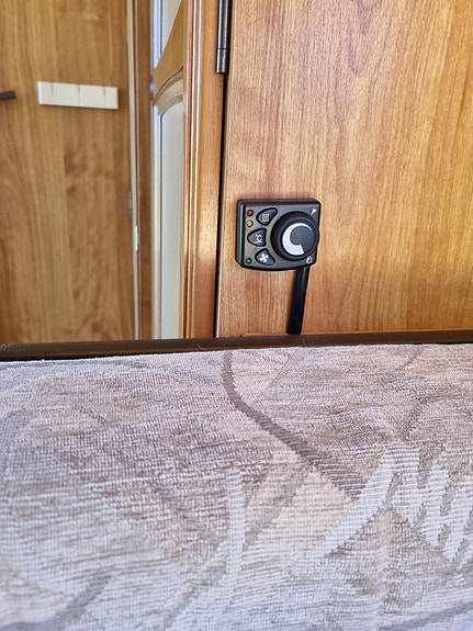 Product image 15 of 15