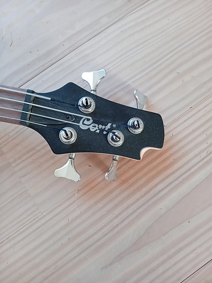 Product image 2 of 9