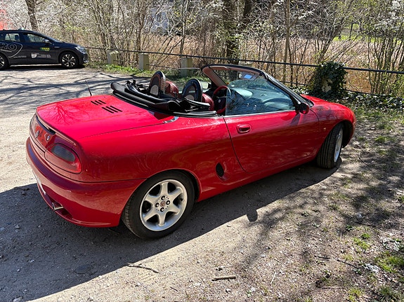 MG Cabriolet 1999 photo 5
