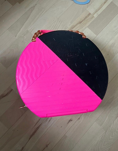 Product image 2 of 9