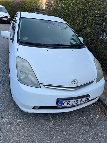 Toyota Prius til salg hos Nabilli