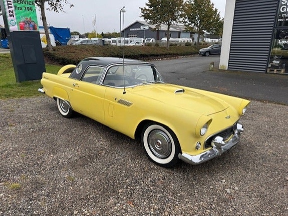 Ford Thunderbird