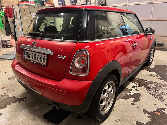 MINI Cooper til salg hos Nabilli