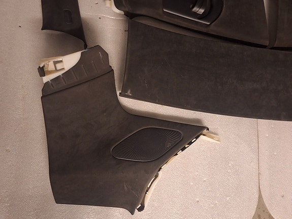 Product image 12 of 32