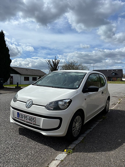 VW UP! til salg hos Nabilli