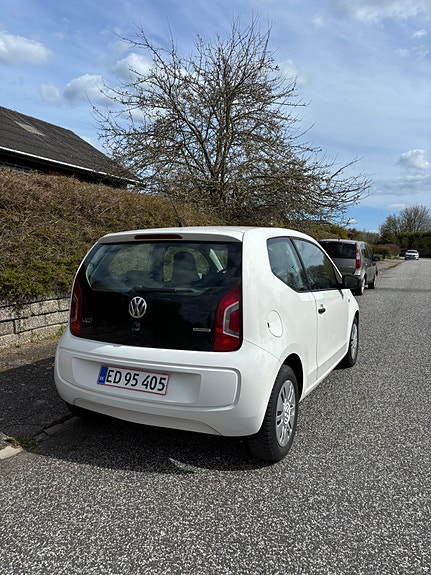 VW UP! til salg hos Nabilli