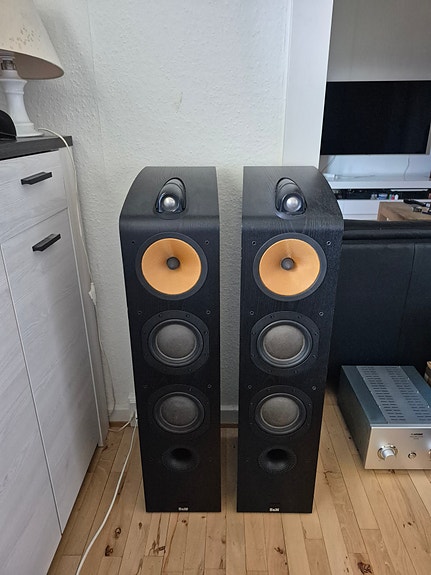 Product image 2 of 9