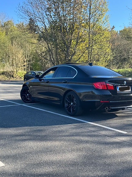 BMW 530d til salg hos Nabilli