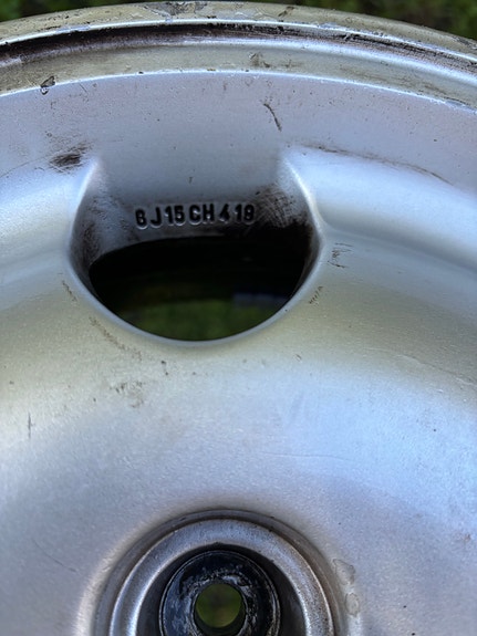 Product image 8 of 9