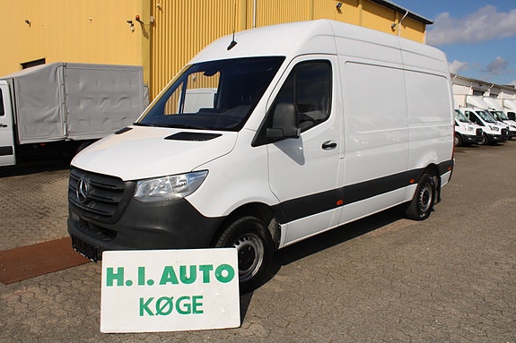 Mercedes Sprinter 319
