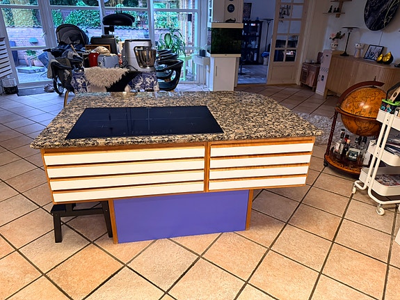 Product image 16 of 25