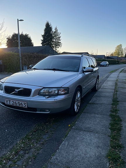 Volvo V70 til salg hos Nabilli