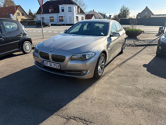 BMW 523i til salg hos Nabilli