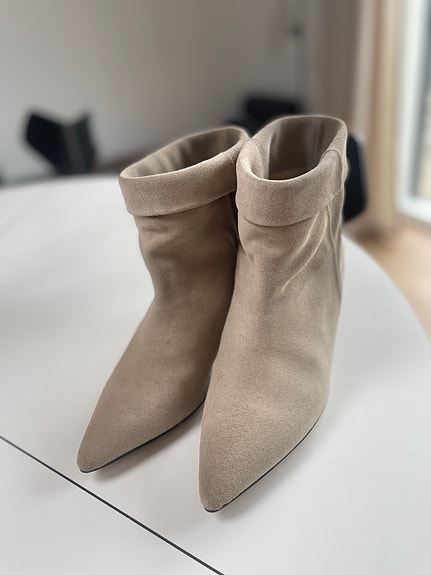 Product image 9 of 14