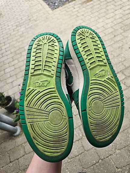 Product image 20 of 35