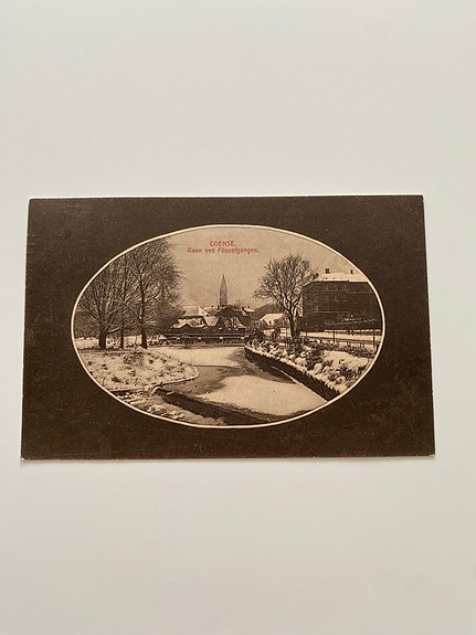 Product image 29 of 64