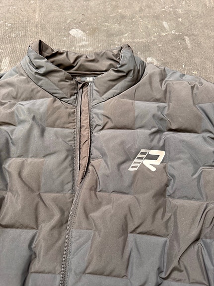 Product image 23 of 27