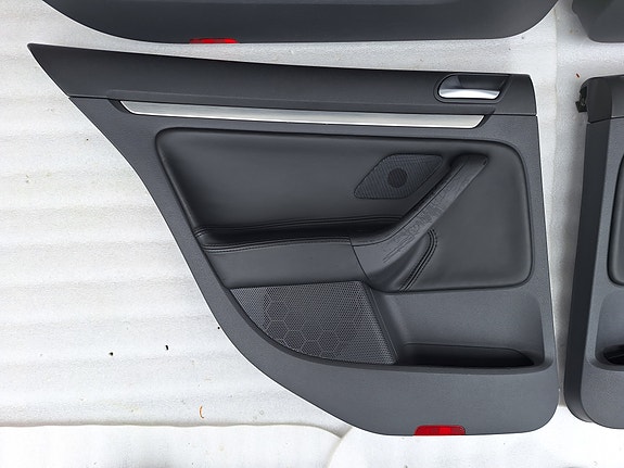 Product image 25 of 32