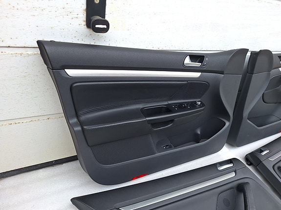 Product image 19 of 32