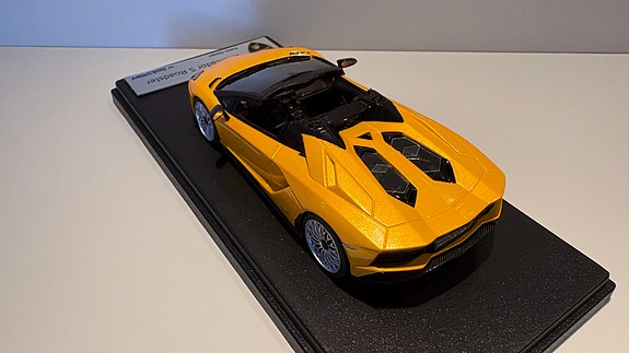 Product image 12 of 15