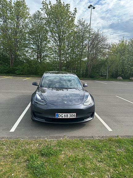 Tesla Model 3 til salg hos Nabilli