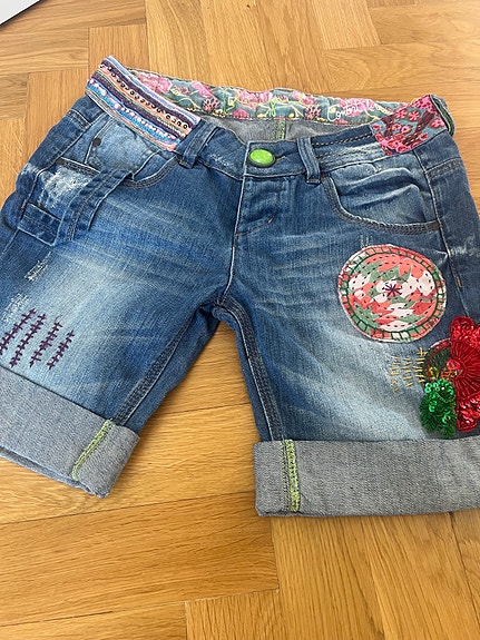 Product image 11 of 24