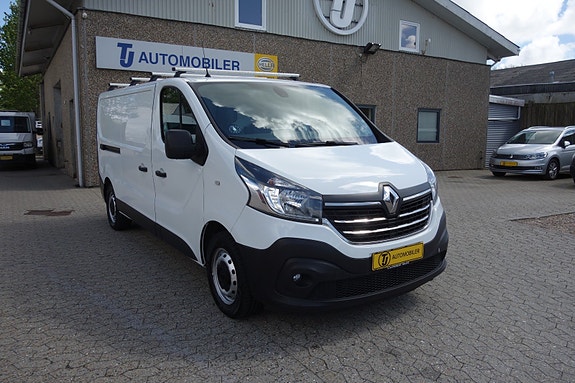 Renault Trafic T29