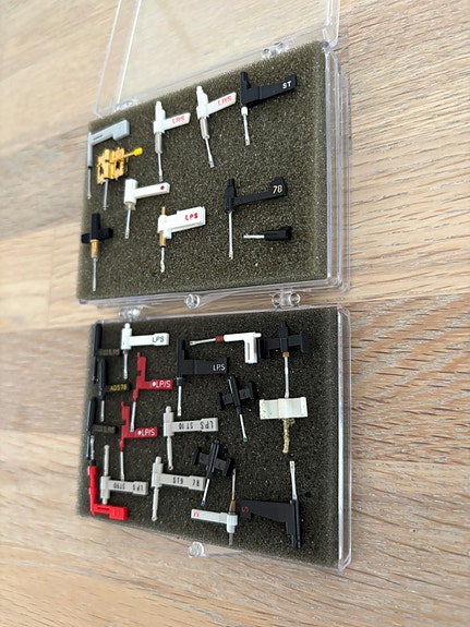 Product image 11 of 12
