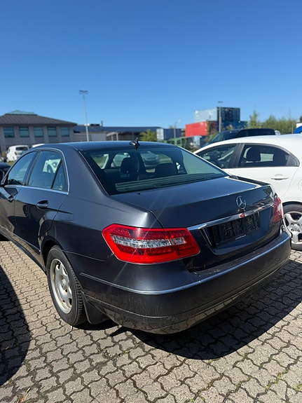 Mercedes E200 til salg hos Nabilli