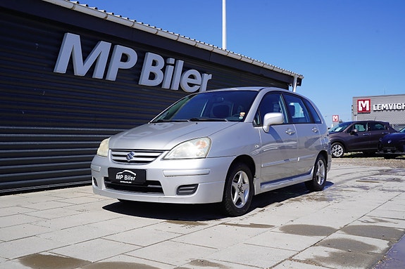 Suzuki Liana