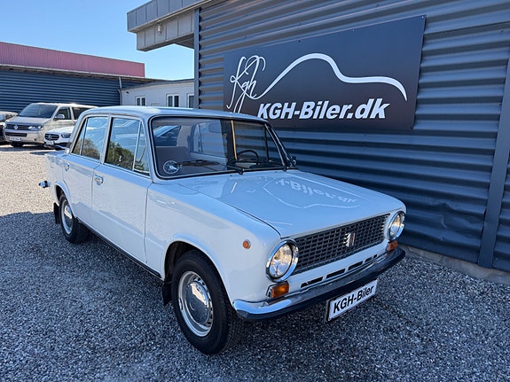 Lada 1200