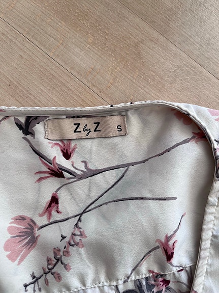 Product image 11 of 12
