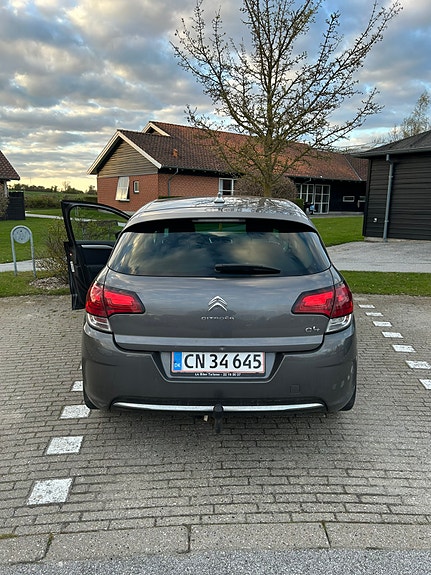 Citroen C4 2016 photo 4