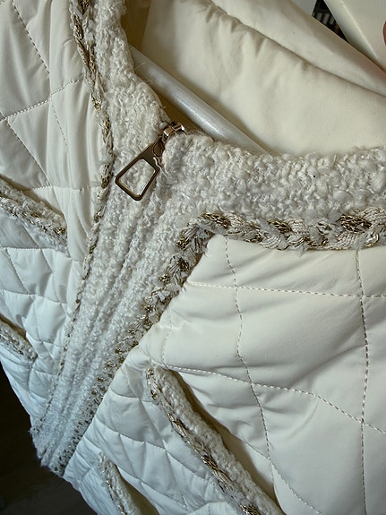 Product image 12 of 13
