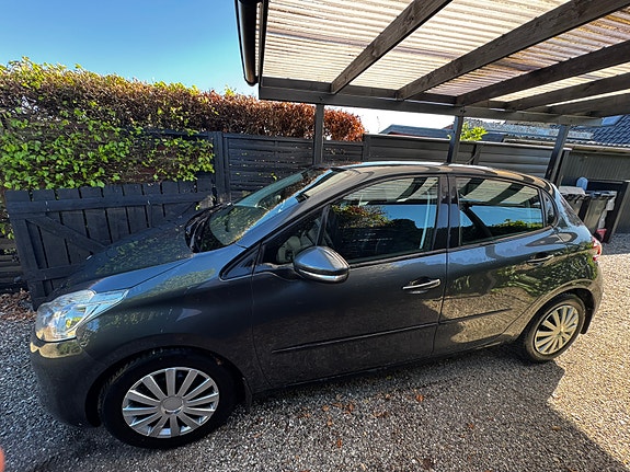 Peugeot 208 til salg hos Nabilli