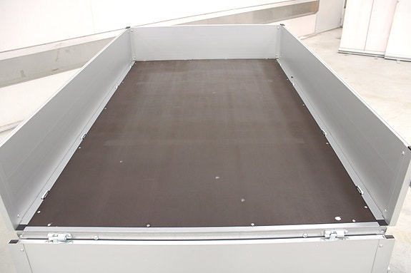 Product image 17 of 32