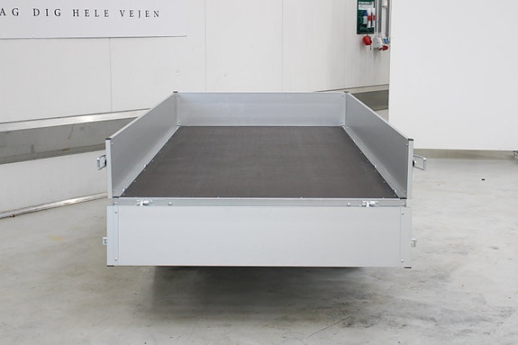 Product image 18 of 30