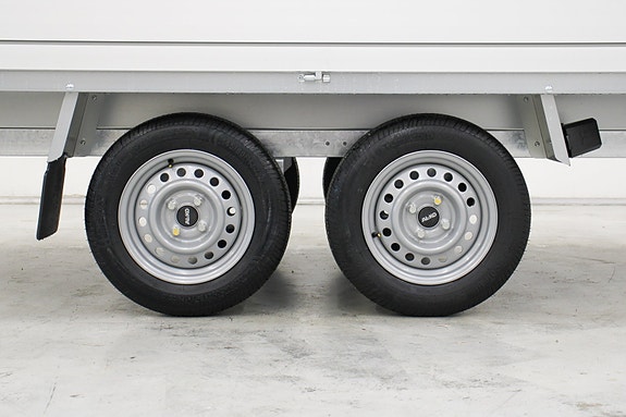 Product image 28 of 30