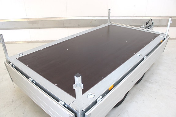 Product image 12 of 28