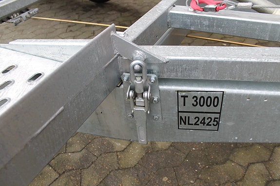 Product image 16 of 33