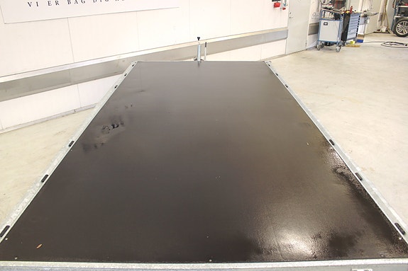 Product image 11 of 27