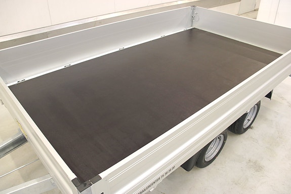 Product image 27 of 33