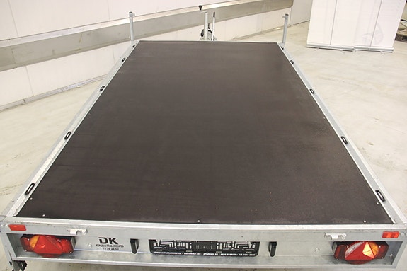 Product image 16 of 33