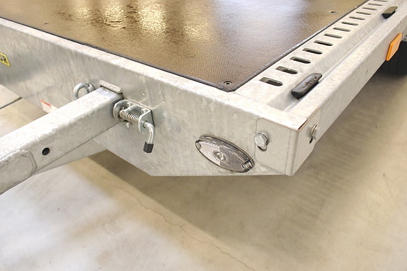 Product image 25 of 26