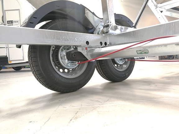 Product image 27 of 31