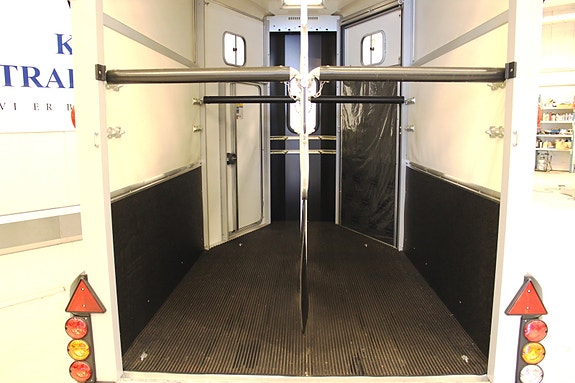 Product image 14 of 40