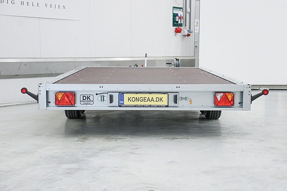 Product image 18 of 31