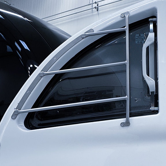 Product image 16 of 30