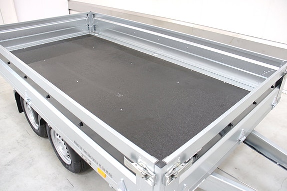 Product image 32 of 35