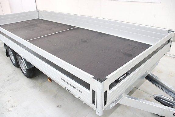 Product image 32 of 35